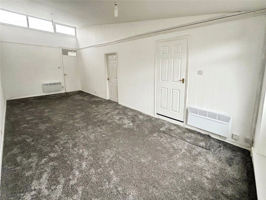 Property photo 2 of 9 Living Room