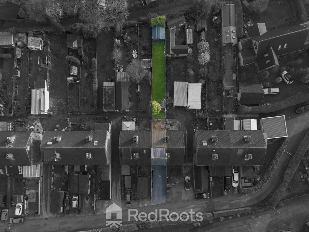 Property photo 2 of 23 4569073