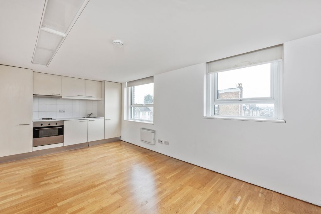 Property photo 2 of 12 Picture No. 07