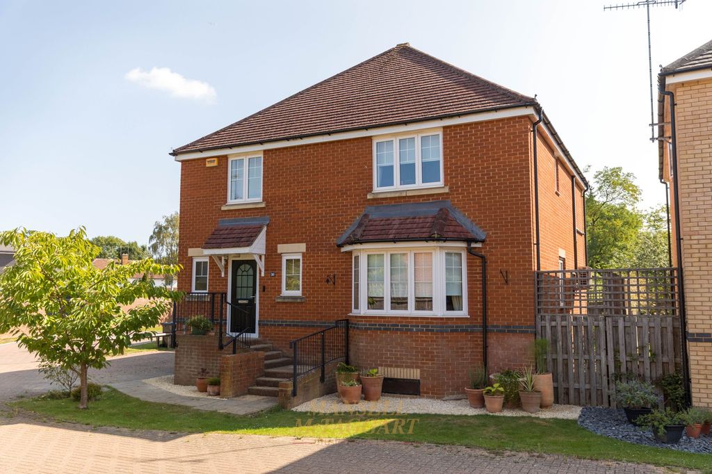 Property photo 1 of 30