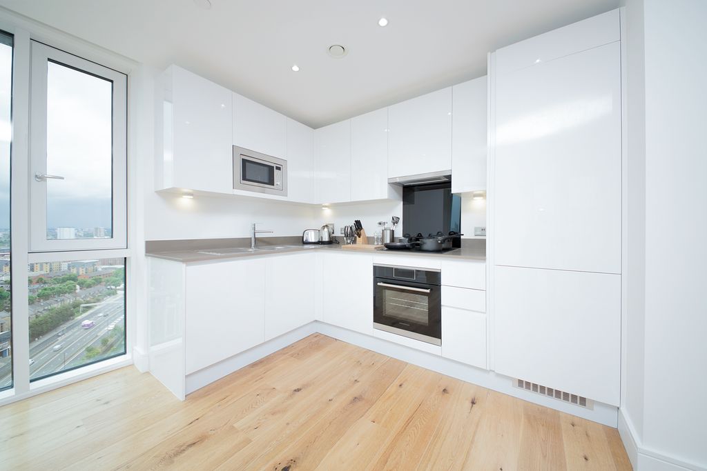 Property photo 3 of 13 Photo 5