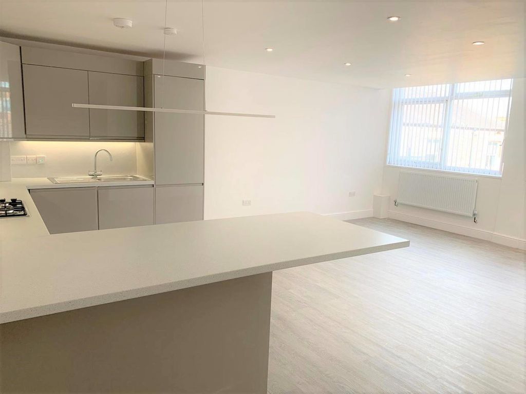 Property photo 3 of 9 Two Bedroom Apartment
