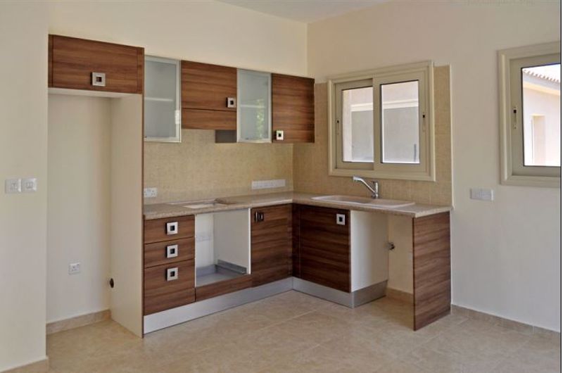 Property photo 3 of 9 Kitchen Example