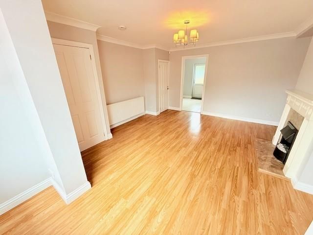 Property photo 3 of 16 ch4.Jpg