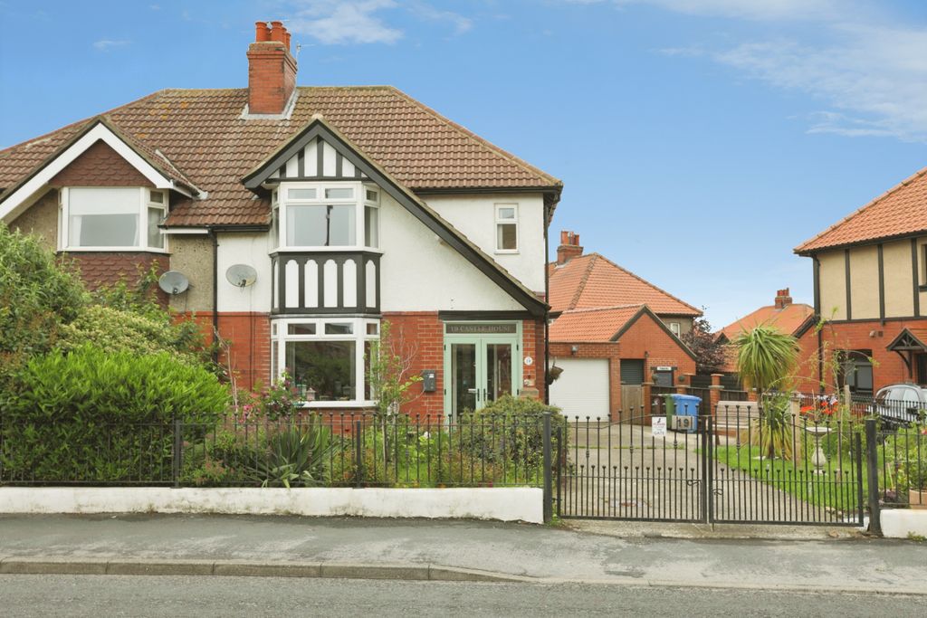 Property photo 1 of 25