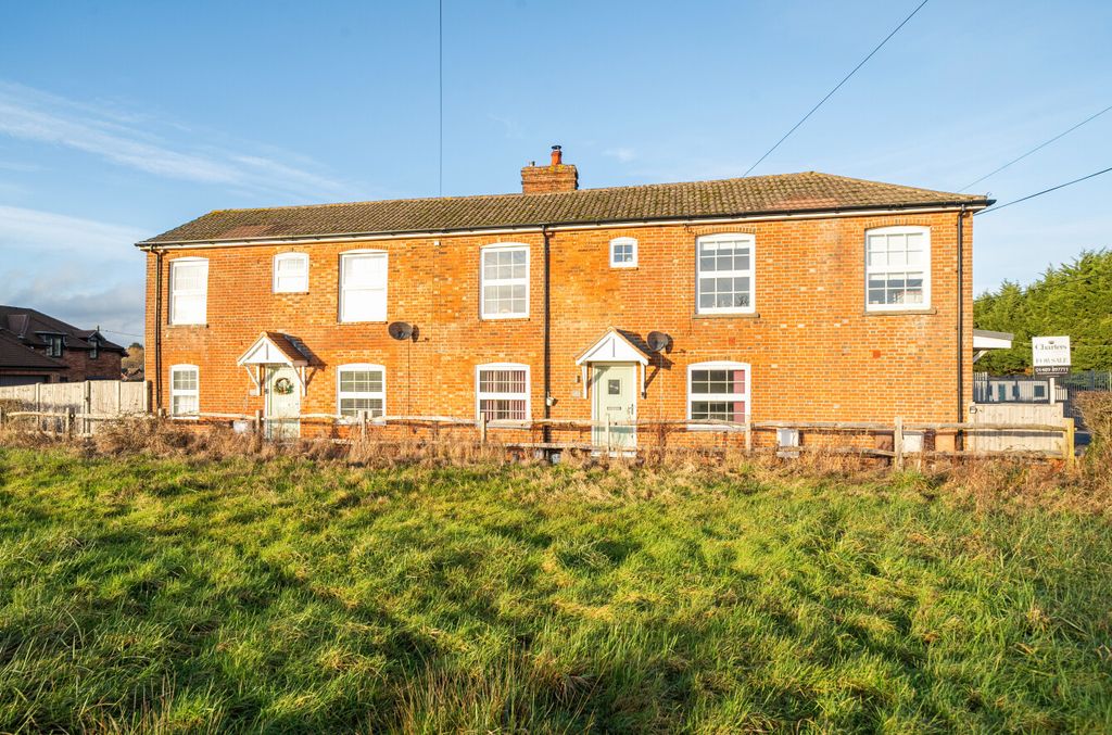 Property photo 1 of 9 1399799-3-696A64F...