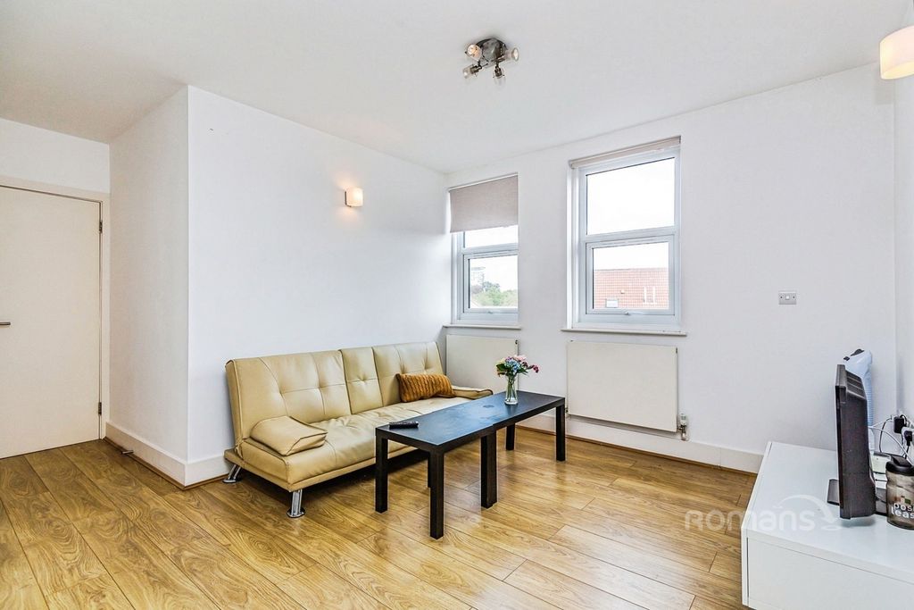 Property photo 3 of 7 Pbox-Img.Jpg