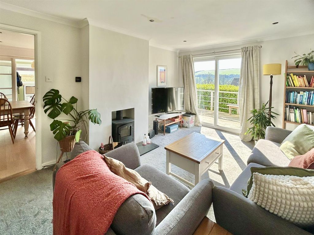 Property photo 2 of 29 Whatsapp Image 2026-03-20 At 12.38.42 (8).Jpeg