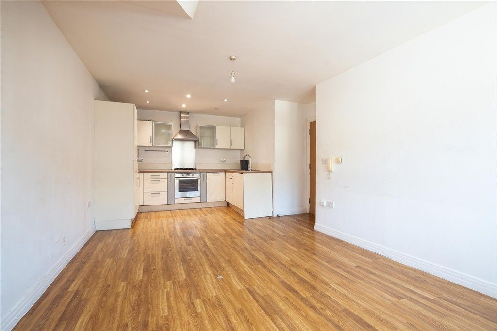 Property photo 3 of 8 Kitchen Lounge/Diner