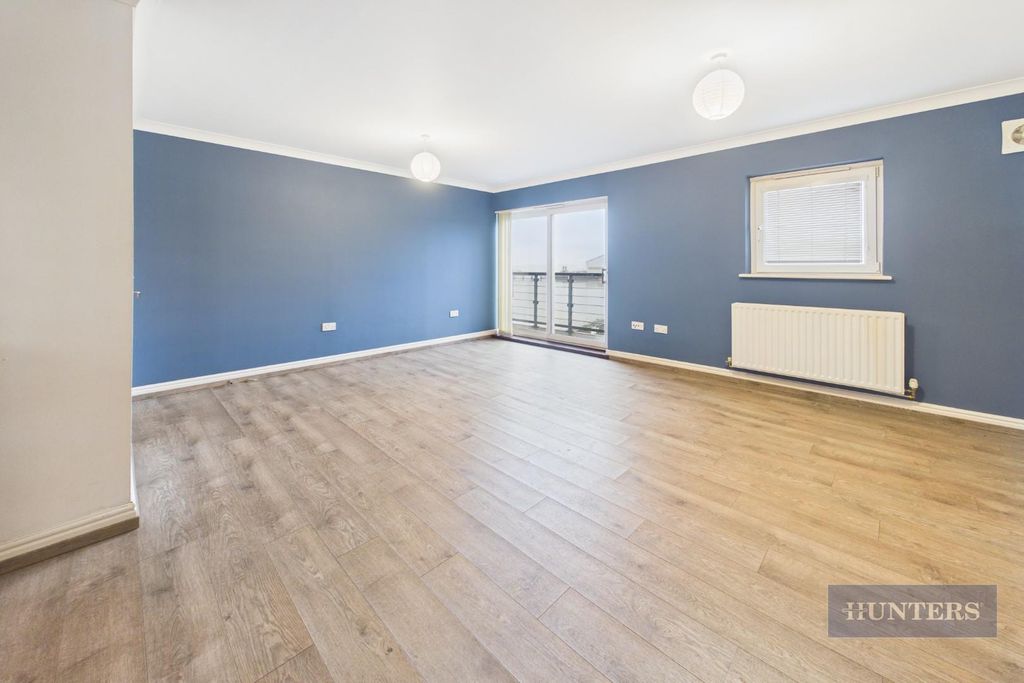 Property photo 2 of 12 Cam05152G0-Pr0371-Still009.Jpg