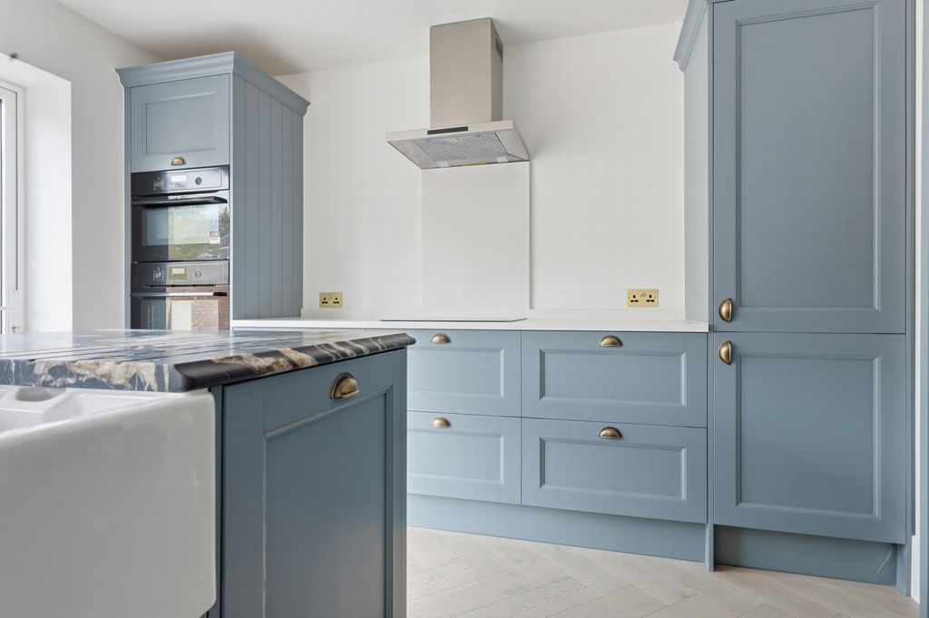 Additional image 10 of 4 bed detached house for saleThe Plain, Epping CM16