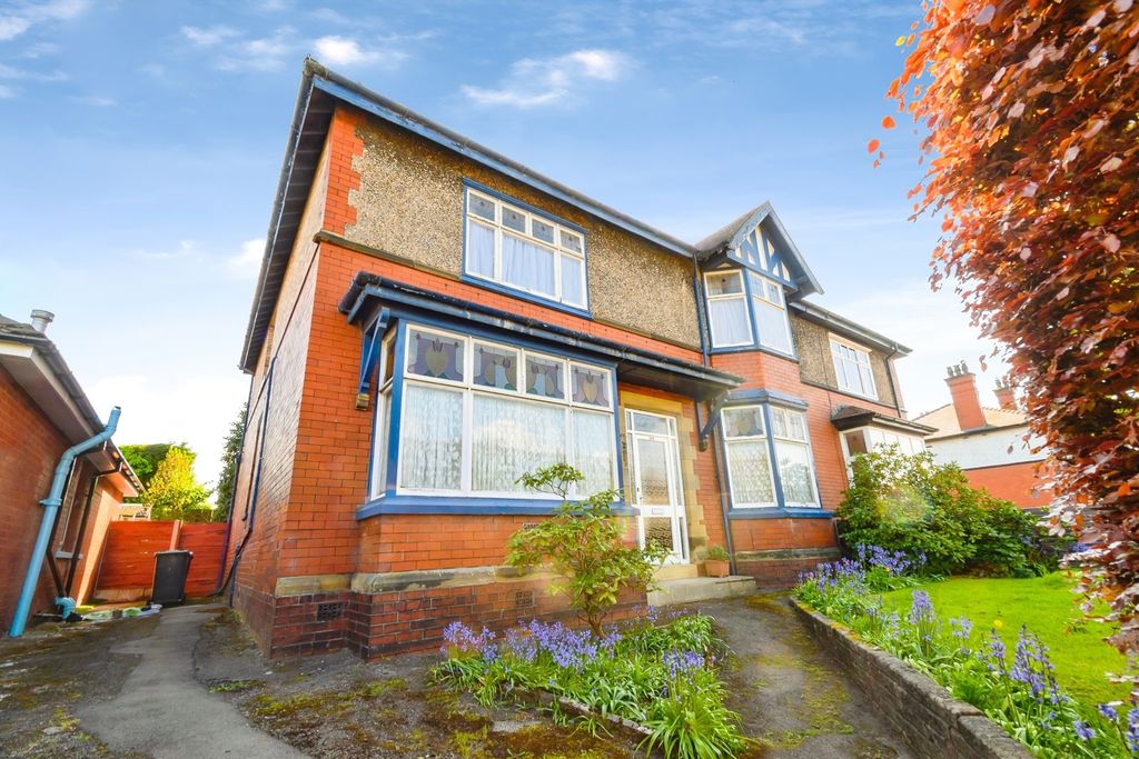 Property photo 1 of 12 Main External