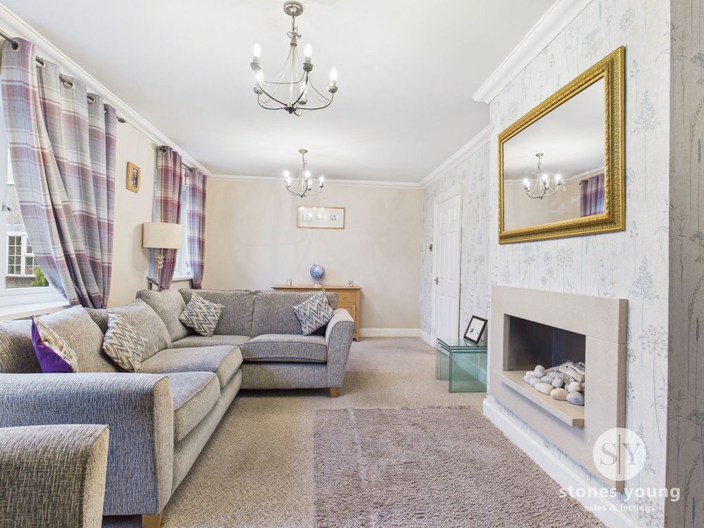 Property photo 3 of 25