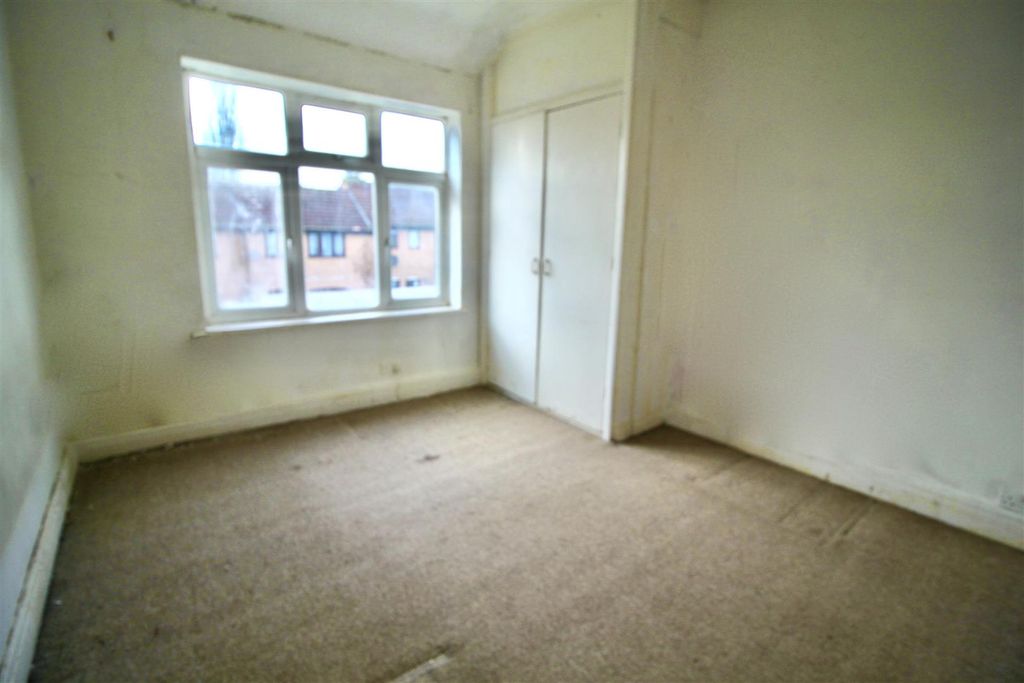 Property photo 2 of 9 Bedroom 2