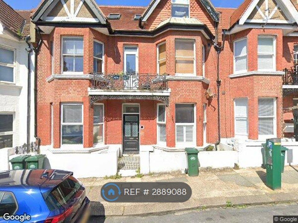 Property photo 3 of 18