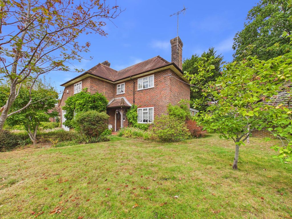 Property photo 1 of 31