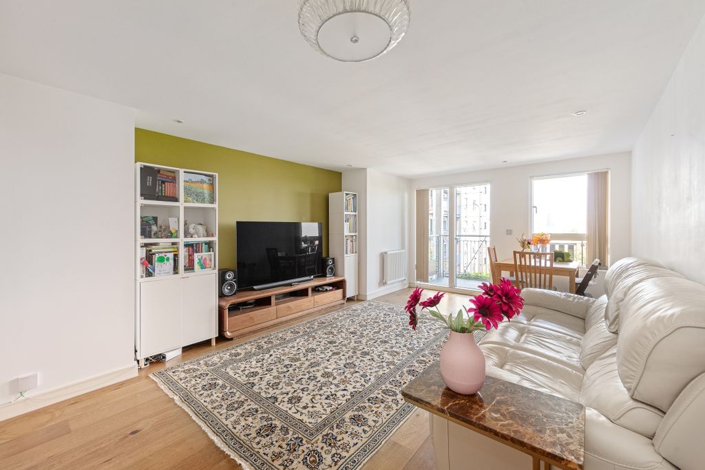 Property photo 3 of 12 094A3038