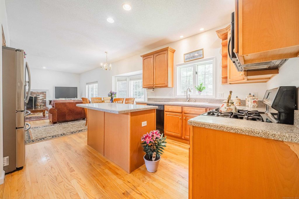 Property photo 3 of 21 <Alttext/>