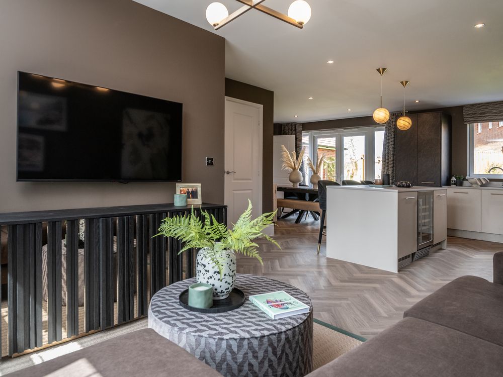 Property photo 3 of 10 1000