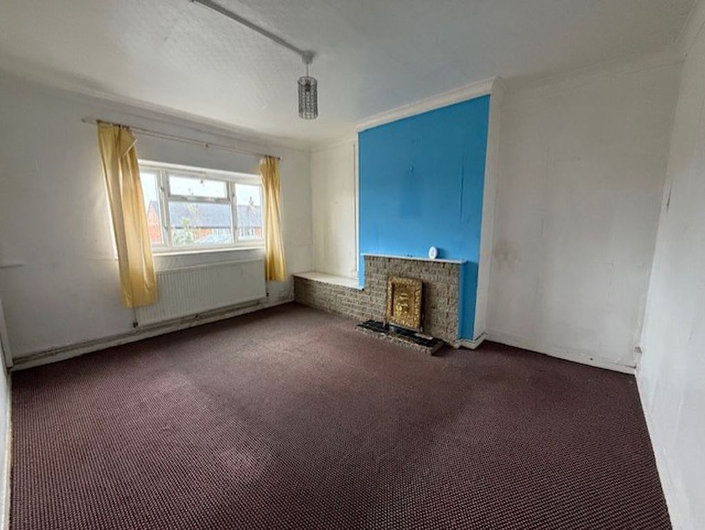 Property photo 3 of 14 Photo 3