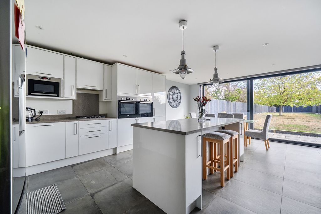 Property photo 3 of 18 1528632 (12).Jpg