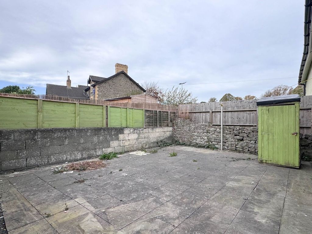 Property photo 2 of 14