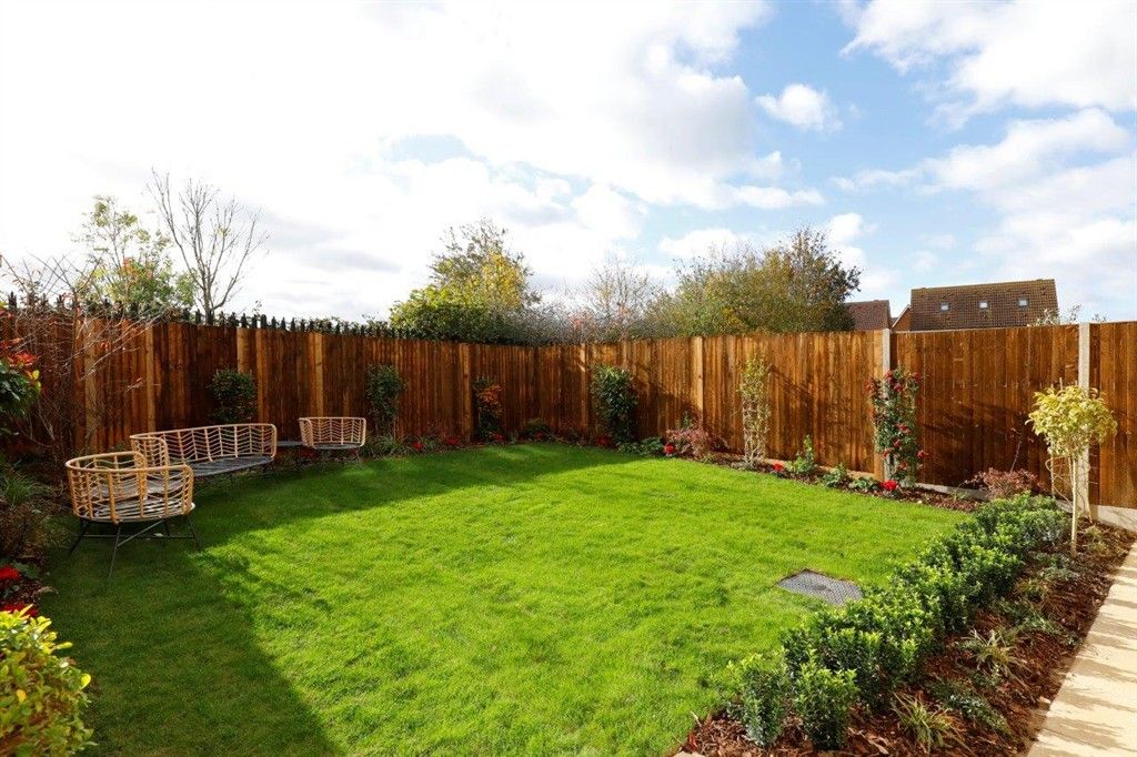 Property photo 1 of 10 Garden Show Home