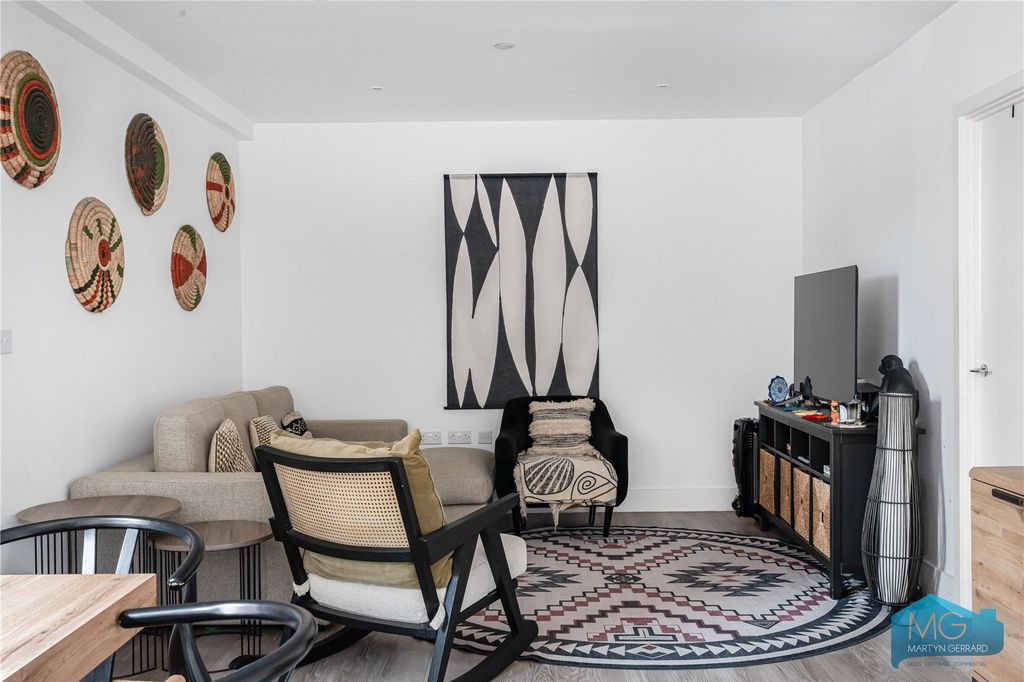 Property photo 1 of 20 Picture No. 23