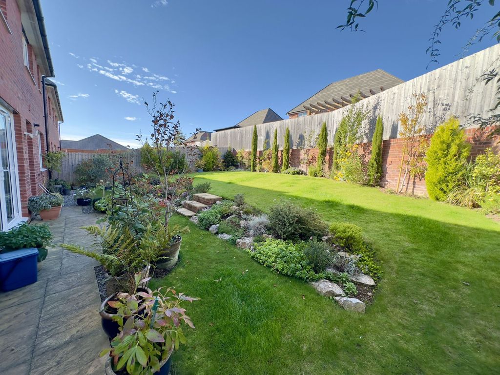 Property photo 2 of 21 Photo 5