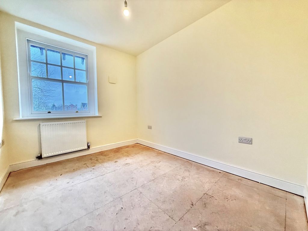 Additional image 8 of 2 bed flat for saleVicar Street, Sedgley, Dudley DY3