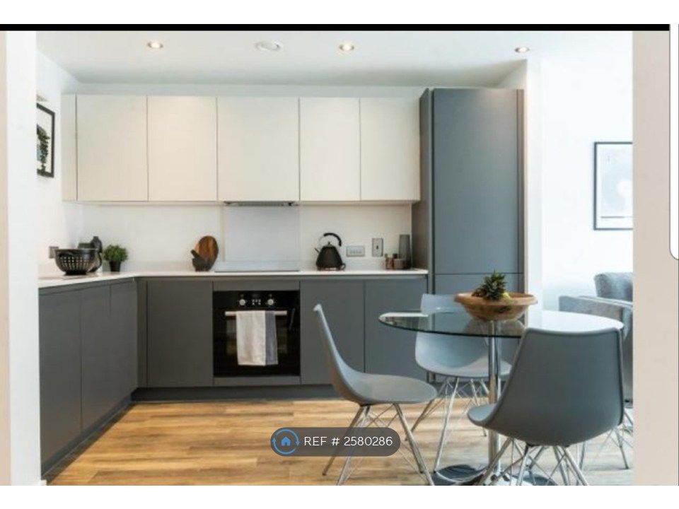 Property photo 1 of 9 Kitchen/Dining Room