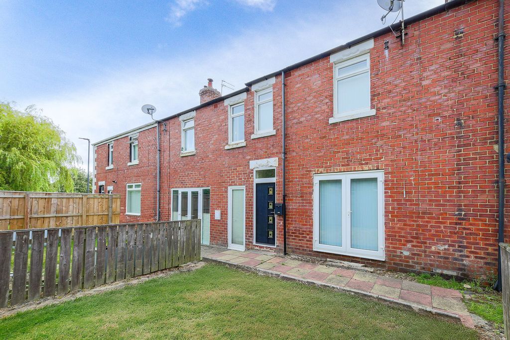 Property photo 1 of 14