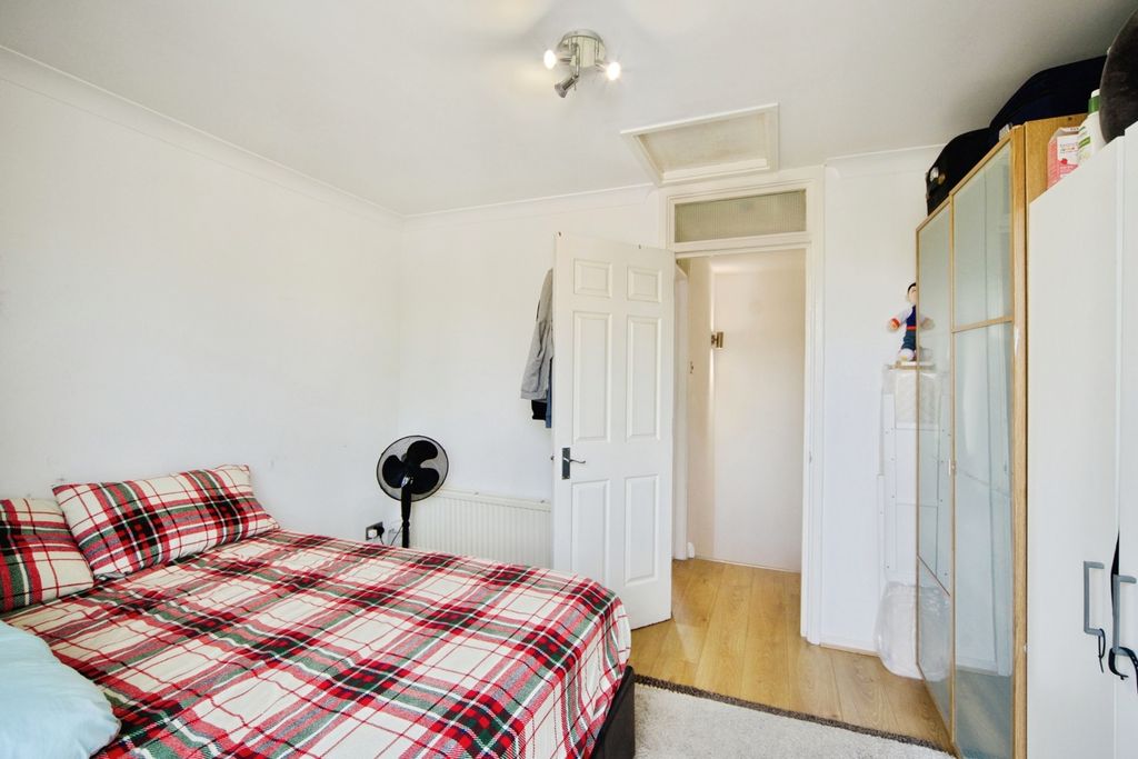 Property photo 3 of 20 Pbox-Img.Jpg