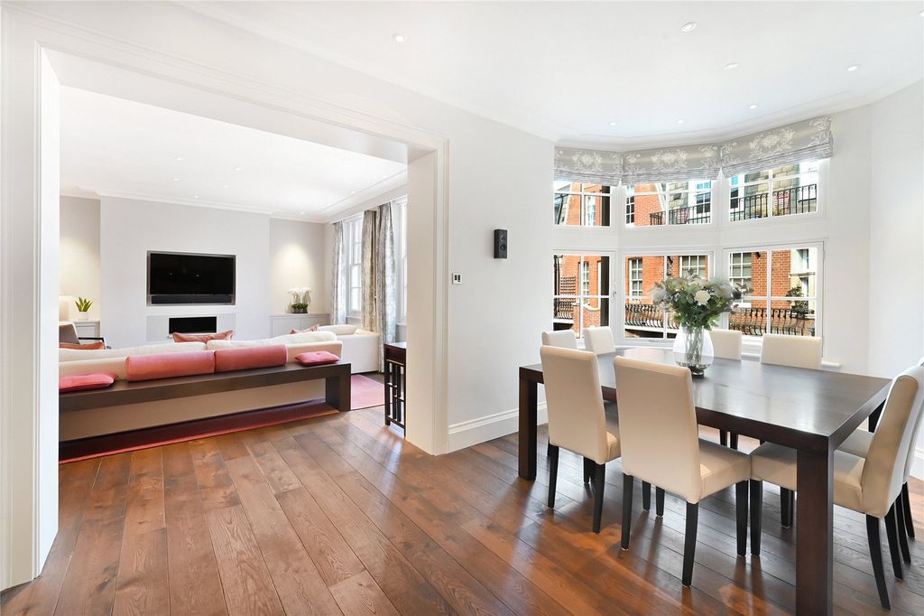 Property photo 3 of 17 Picture No. 63