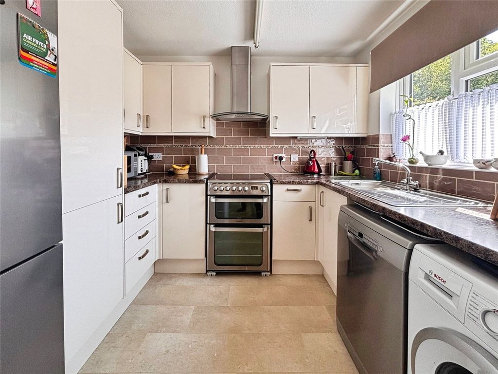 Property photo 3 of 16 Picture No. 38