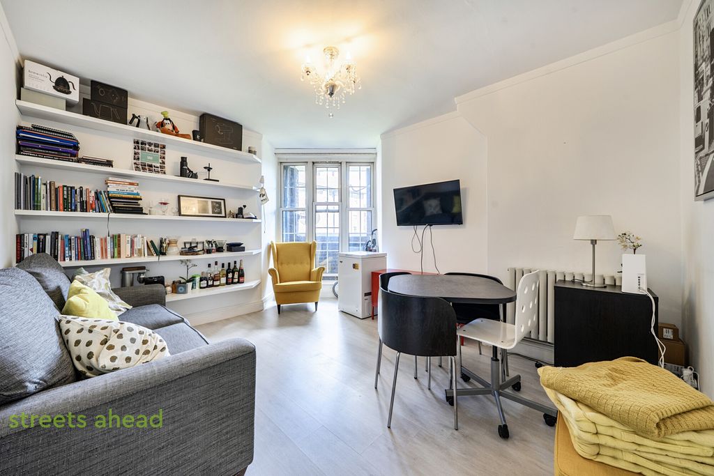 Property photo 1 of 14 79A6618A-8Ccf-4E3...