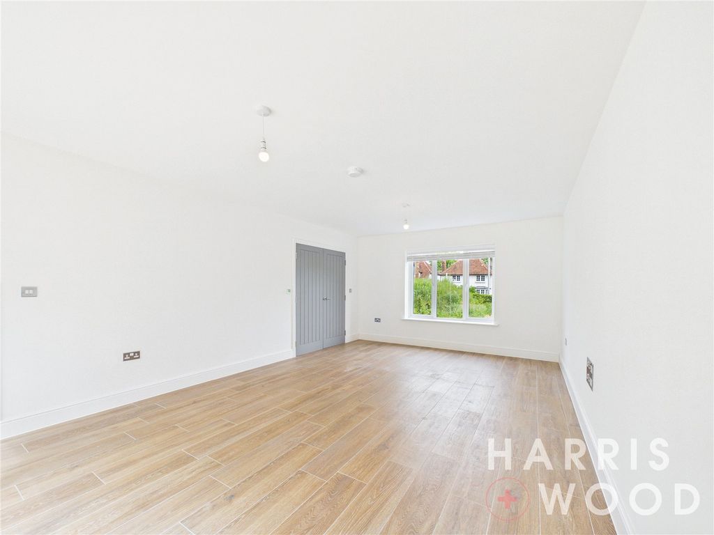 Property photo 3 of 28 Picture No. 40
