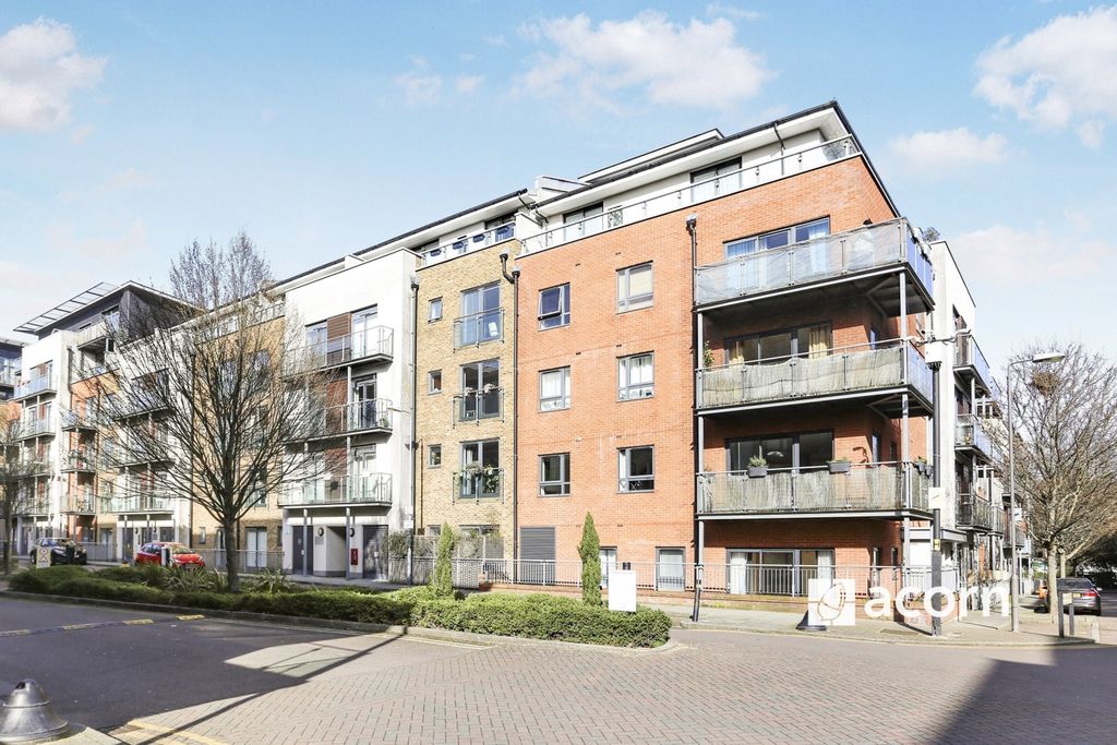 Property photo 1 of 10 External