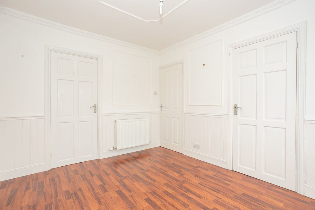 Additional image 19 of 2 bed flat for saleBarkerland Avenue, Dumfries DG1
