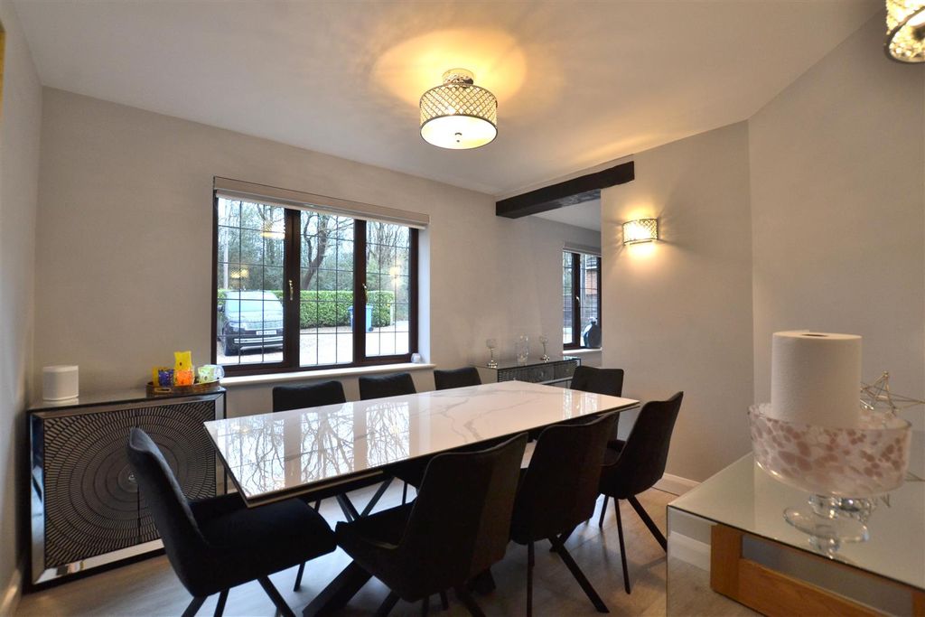 Property photo 3 of 35 Dining Room.Jpg