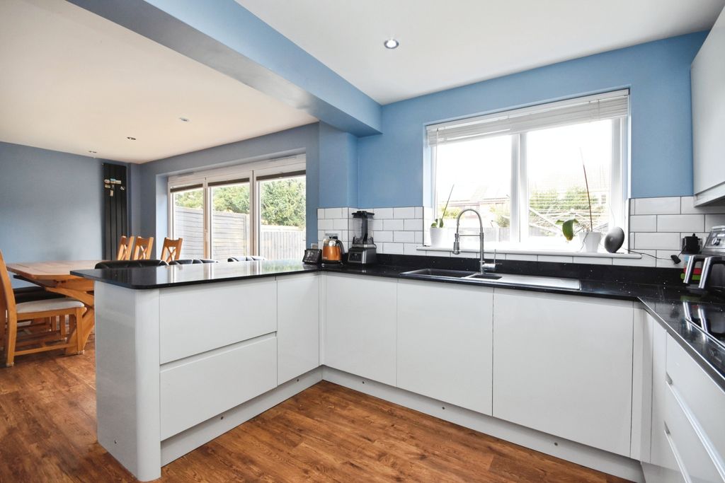 Property photo 3 of 20 Photo #3