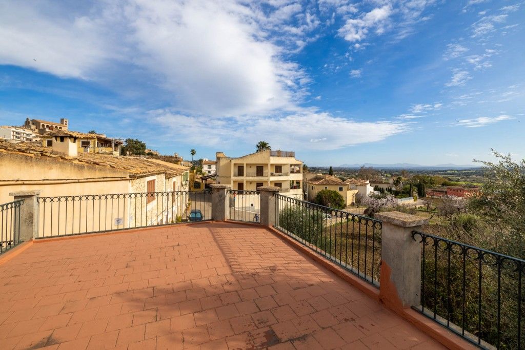 Property photo 1 of 20 Terrace (2)