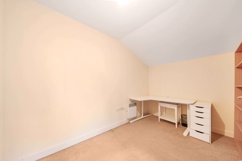 Additional image 14 of 2 bed flat for salePark Lane, Croydon CR0