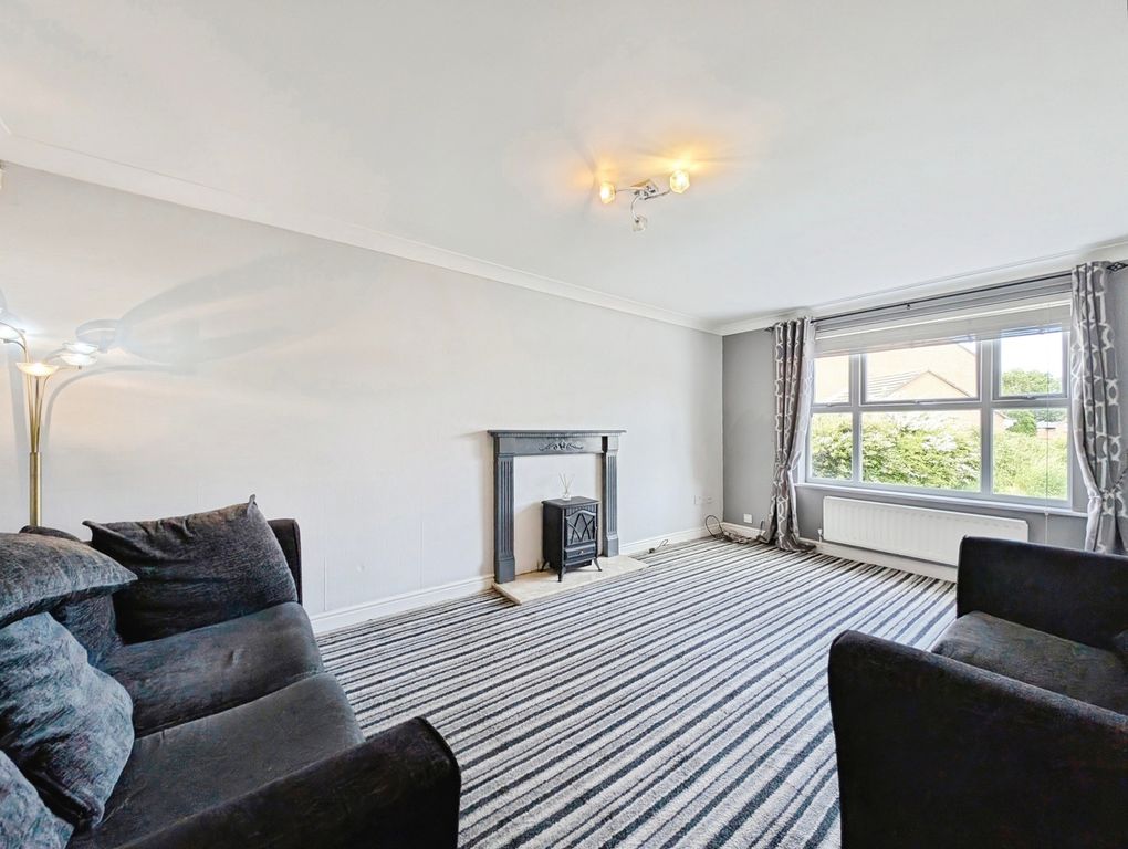 Property photo 2 of 10 Photo