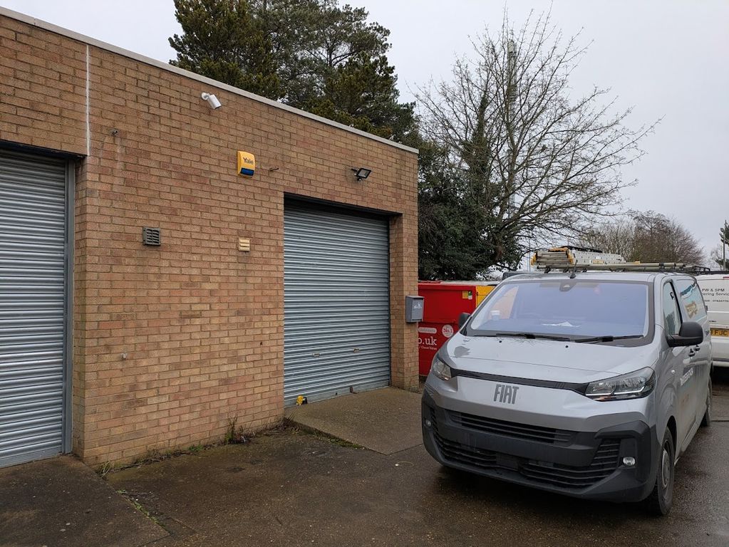 Property photo 1 of 5