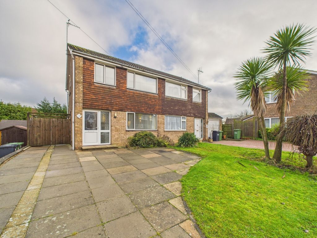 Property photo 1 of 10 Cam01909G0-Pr0463-Still015