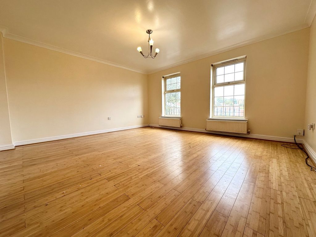 Property photo 2 of 8 Picture No. 09