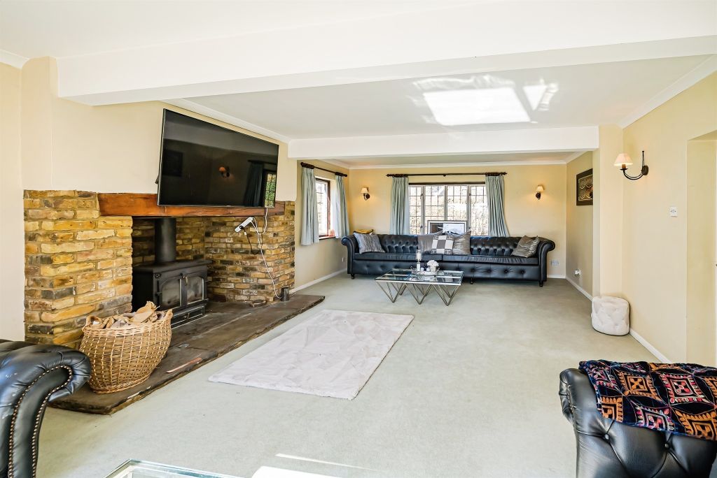 Property photo 3 of 29