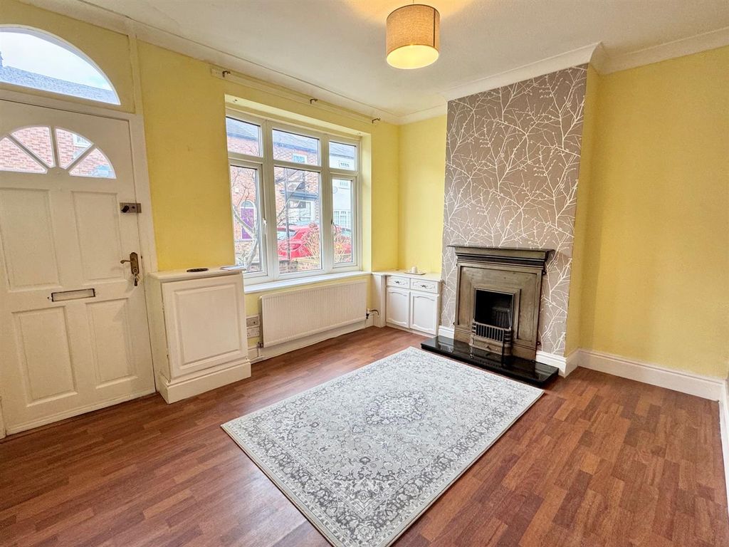 Property photo 3 of 9 New Lounge.Jpg