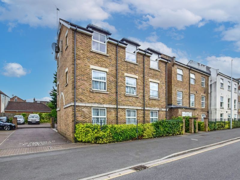 Property photo 1 of 11 Front